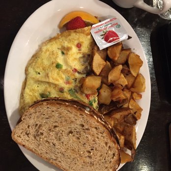 Tooloulous - 3 Egg veggie Omelette with hone fries - Cajun/Creole Near Me - Banff, Alberta Tooloulous - 3 Egg veggie Omelette with hone fries - Cajun/Creole Near Me - Banff, Alberta