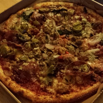 Blaze Pizza - Pizza Near Me - Pasadena, California