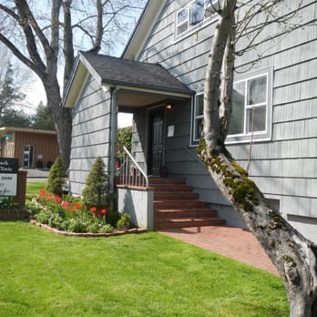 Tualatin Park Veterinary Clinic - Veterinarians Near Me - Tualatin, Oregon Tualatin Park Veterinary Clinic - Veterinarians Near Me - Tualatin, Oregon