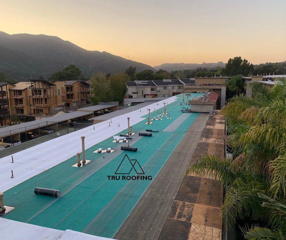 Slide of Tru Roofing