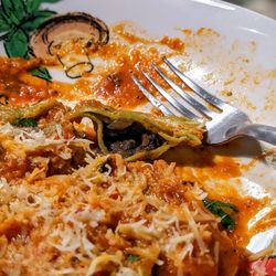 Locos x la Pasta - The inside of a vegan spinach raviolo, stuffed with mushrooms. Great flavor!