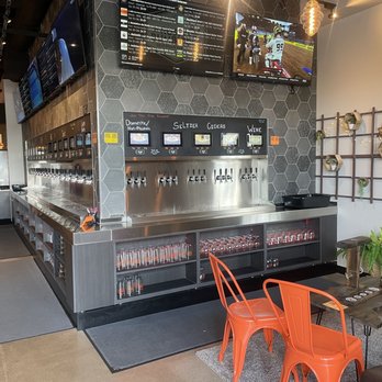 The Rusty Bumblebee - Beer Bar Near Me - Blaine, Minnesota