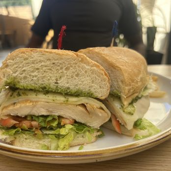 Helic International Bistro - Chicken Pesto - Italian Near Me - Sacramento, California Helic International Bistro - Chicken Pesto - Italian Near Me - Sacramento, California