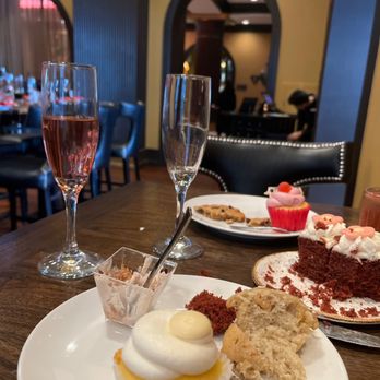 Libra - Desert please! - Breakfast & Brunch Near Me - Orlando, Florida Libra - Desert please! - Breakfast & Brunch Near Me - Orlando, Florida