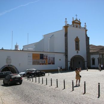 Templo Romano - Religious Organizations Near Me - Évora, 07