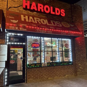 Harold's - Exterior - Chicken Wings Near Me - Chicago, Illinois