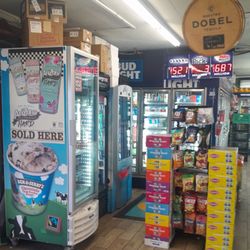 Chandler Liquors - They even have a ATM here