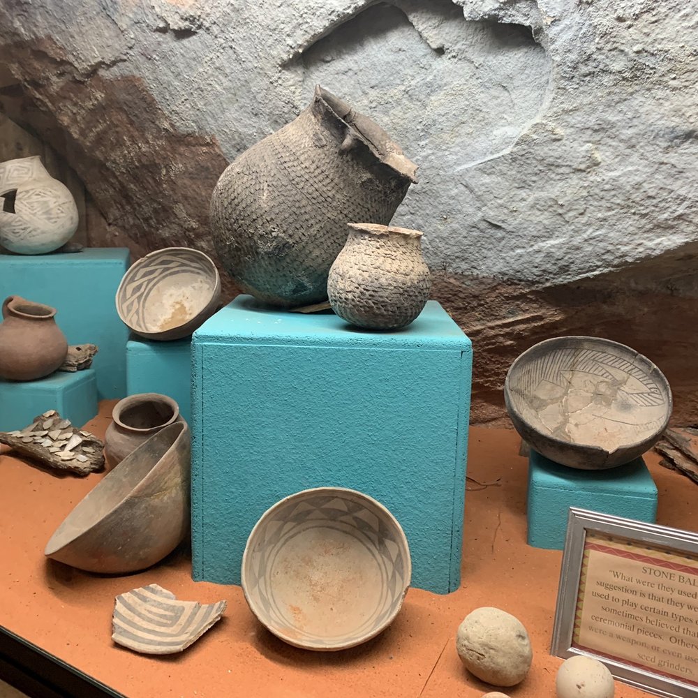 Moqui Cave - Museums Near Me - Kanab, Utah Moqui Cave - Museums Near Me - Kanab, Utah