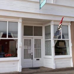 La Tienda Vieja - Store front