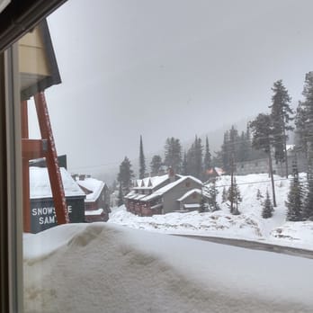 Big White Ski Resort - View of Snow Shoe Sam's out of 347 at The Whitefoot - Ski Resorts Near Me - Kelowna, British Columbia Big White Ski Resort - View of Snow Shoe Sam's out of 347 at The Whitefoot - Ski Resorts Near Me - Kelowna, British Columbia