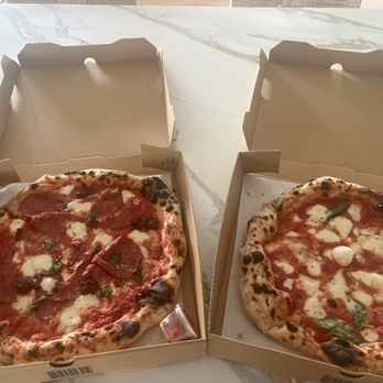 Rossanos - Pizza - Food Trucks Near Me - Delray Beach, Florida Rossanos - Pizza - Food Trucks Near Me - Delray Beach, Florida