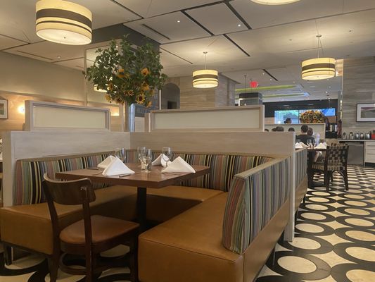 Sarabeth's Park Avenue South by null