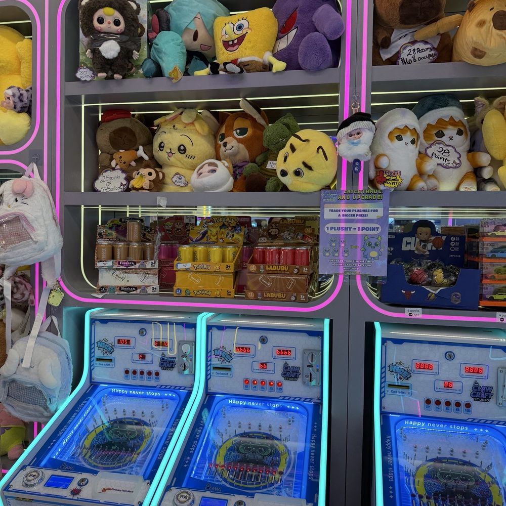 Claw and Craft Studio - Arcades Near Me - Houston, Texas Claw and Craft Studio - Arcades Near Me - Houston, Texas