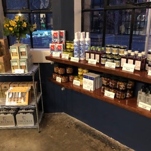 Top 10 Best Gift Baskets In Richmond, Va - Last Updated July 2021 - Yelp