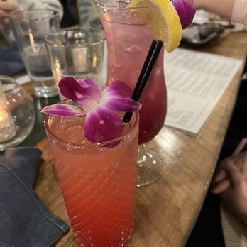 BevRidge Public - peach & strawberry press + huckleberry spritzer - Cocktail Bars Near Me - Ridgefield, Washington