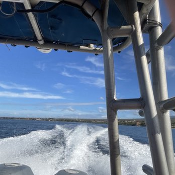 Snorkel Molokini - Fun ride out! - Snorkeling Near Me - Lahaina, Hawaii