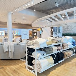 Crate & Barrel