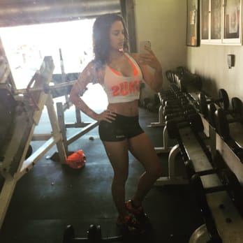 Muscle Beach Gym - Lifting.. ;) - Gyms Near Me - Los Angeles, California Muscle Beach Gym - Lifting.. ;) - Gyms Near Me - Los Angeles, California