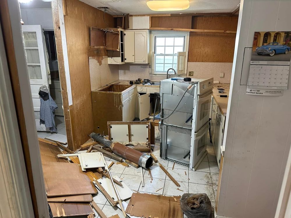 Slide of Eagle Pro Construction