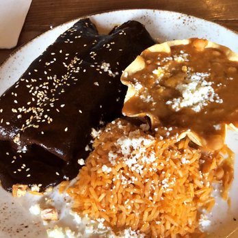 Los Agaves - Mole Enchiladas - Tacos Near Me - Santa Barbara, California Los Agaves - Mole Enchiladas - Tacos Near Me - Santa Barbara, California