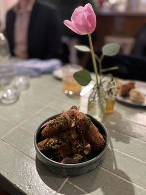 The Pink Dinghy by null