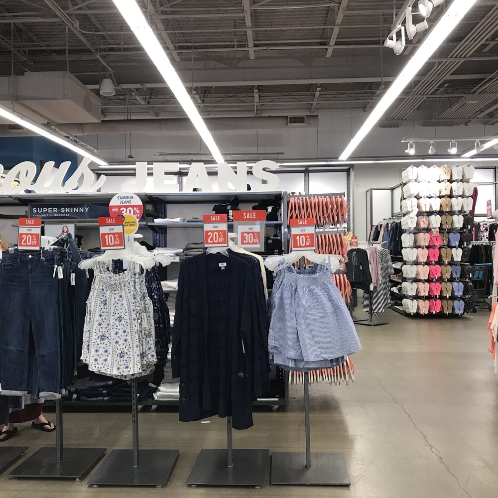 Old Navy - Men's Clothing Near Me - Springfield, Pennsylvania Old Navy - Men's Clothing Near Me - Springfield, Pennsylvania