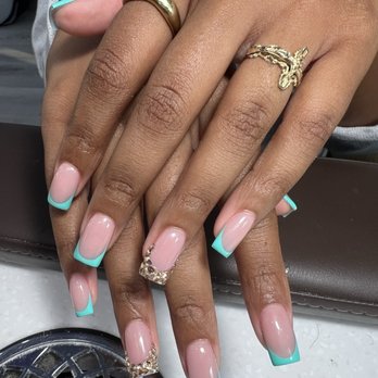 Envy Nails - Nail Salons Near Me - Alameda, California