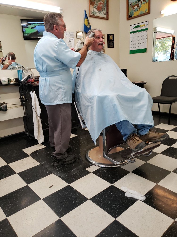 WIRTS BARBER SHOP Updated August 2024 108 N Cloverdale Blvd