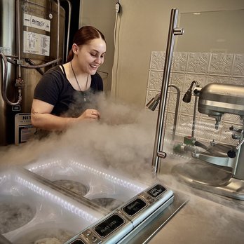 Two Dog Night Creamery - Ice Cream & Frozen Yogurt Near Me - Windsor, California Two Dog Night Creamery - Ice Cream & Frozen Yogurt Near Me - Windsor, California