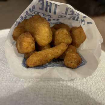 Culver's - Cheese curds - Burgers Near Me - North Ridgeville, Ohio Culver's - Cheese curds - Burgers Near Me - North Ridgeville, Ohio