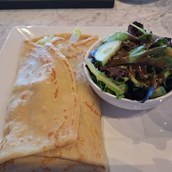 Spin Dessert Cafe Vaughan - Savoury crepe, side garden salad - Cafes Near Me - Vaughan, Ontario Spin Dessert Cafe Vaughan - Savoury crepe, side garden salad - Cafes Near Me - Vaughan, Ontario