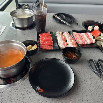 KPOT Korean BBQ & Hot Pot - Korean Near Me - overland, Missouri