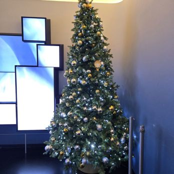 Edge - Holiday decorations - Observatories Near Me - New York, New York