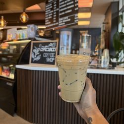 Narrative Coffee Company - Butterbeer Iced Latte