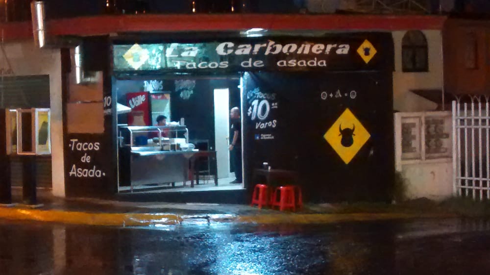 La Carbonera Tacos de Asada