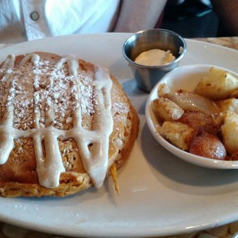 Daily Dose Old Town Bar & Grill - Pumpkin Crunch Pancakes - Breakfast & Brunch Near Me - Scottsdale, Arizona