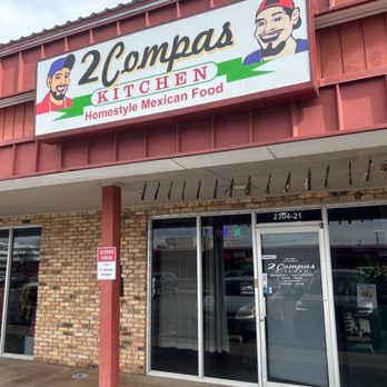 2 Compas Kitchen - Outside - Breakfast & Brunch Near Me - Pantego, Texas