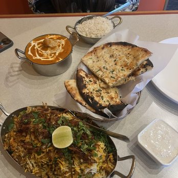 Naan N Curry - Chicke biryani, garlic cheese naan and lamb masala butter chicken breast - Indian Near Me - Vancouver, Washington Naan N Curry - Chicke biryani, garlic cheese naan and lamb masala butter chicken breast - Indian Near Me - Vancouver, Washington