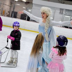 My Fairytale Party - Our ice-skating Ice Queen!