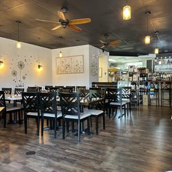 Monarca Restaurant - Dining room