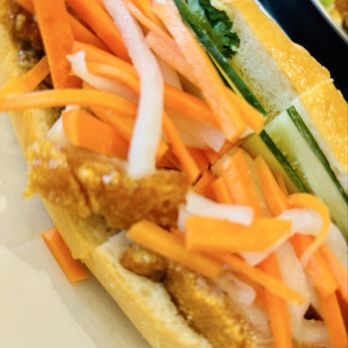 Chao - Crispy Roast Pork Banh Mi sandwich w/ vegetables - Asian Fusion Near Me - Honolulu, Hawaii