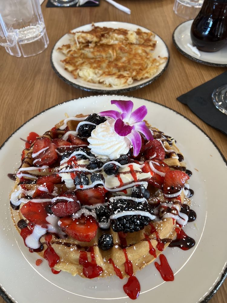 SWEETBERRIES CAFE Updated September 2024 56 Photos & 126 Reviews