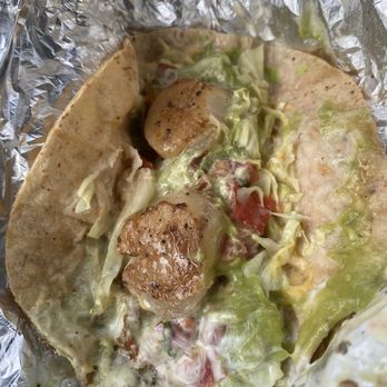 Flying Fish & Grill - Scallops Taco - Seafood Near Me - Half Moon Bay, California