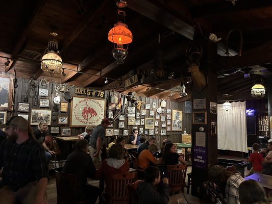 Saloon No. 10 by null