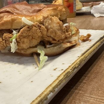 Vonns - Chicken Nash Single - Burgers Near Me - Vancouver, British Columbia Vonns - Chicken Nash Single - Burgers Near Me - Vancouver, British Columbia