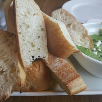Earls Kitchen + Bar - Yum - New American Near Me - Orlando, Florida