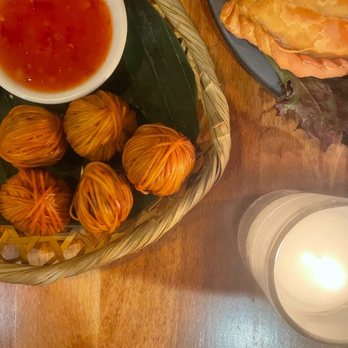 Wayla - Thai Near Me - New York, New York