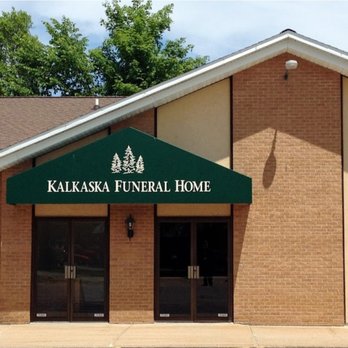Kalkaska Funeral Home - Funeral Services & Cemeteries Near Me - Kalkaska, Michigan Kalkaska Funeral Home - Funeral Services & Cemeteries Near Me - Kalkaska, Michigan