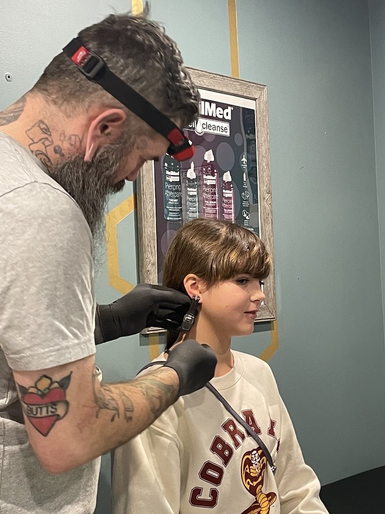 STUDIO 85 TATTOO Updated October 2024 207 N Mechanic St, Lebanon, Ohio Tattoo Phone