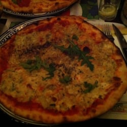 Pizzeria Venetia - Een van de oudste en meest favo pizza's met o.a. Knoflook.